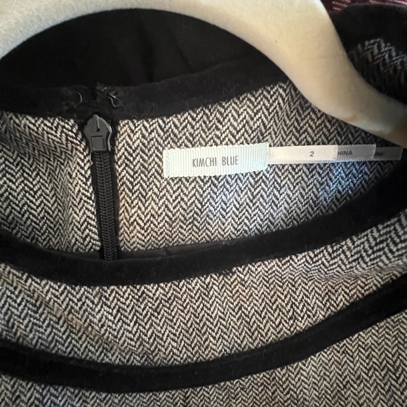 Urban Outfitters Dress - Picture 3 of 3